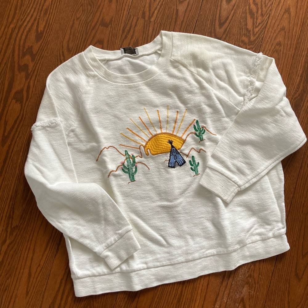 Crewneck sweater